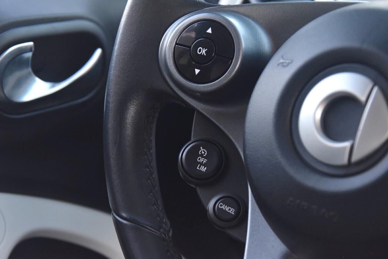 Smart ForTwo 70 1.0 52kw Passion