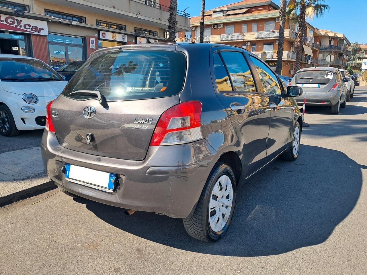 Toyota Yaris 1.3 100 cv 5p. Sol