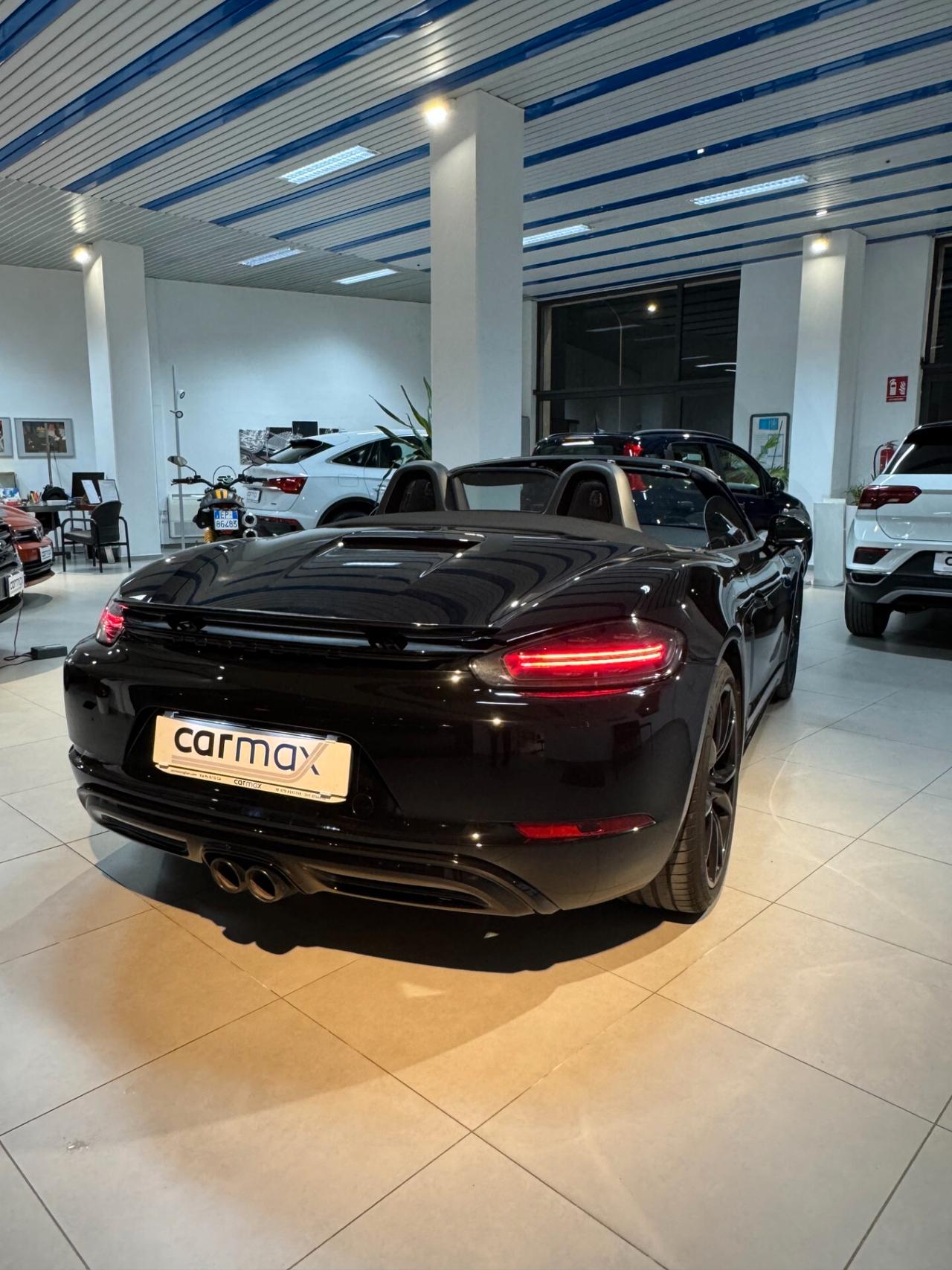 Porsche 718 Spyder Boxster 2.0 T