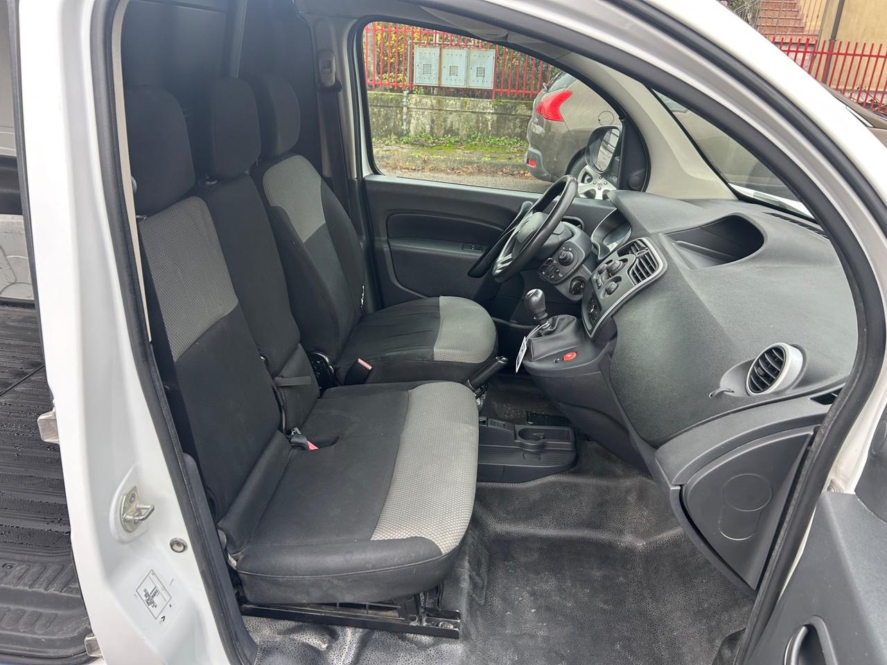 Renault kangoo 1.5 cdi 110cv 3 posti