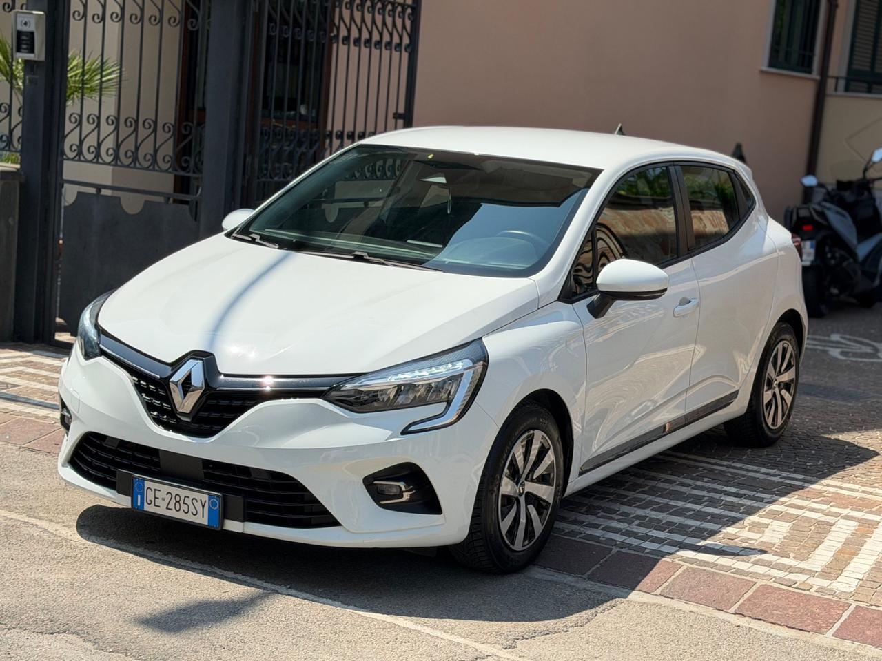 Renault Clio Full Hybrid E-Tech 140 CV 5 porte R.S. Line