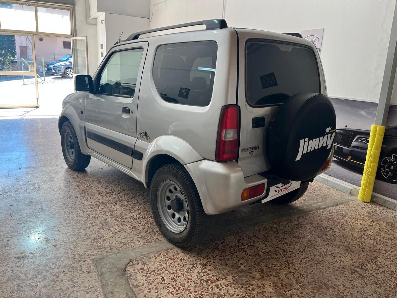 Suzuki Jimny 1.3i 16V cat 4WD JLX