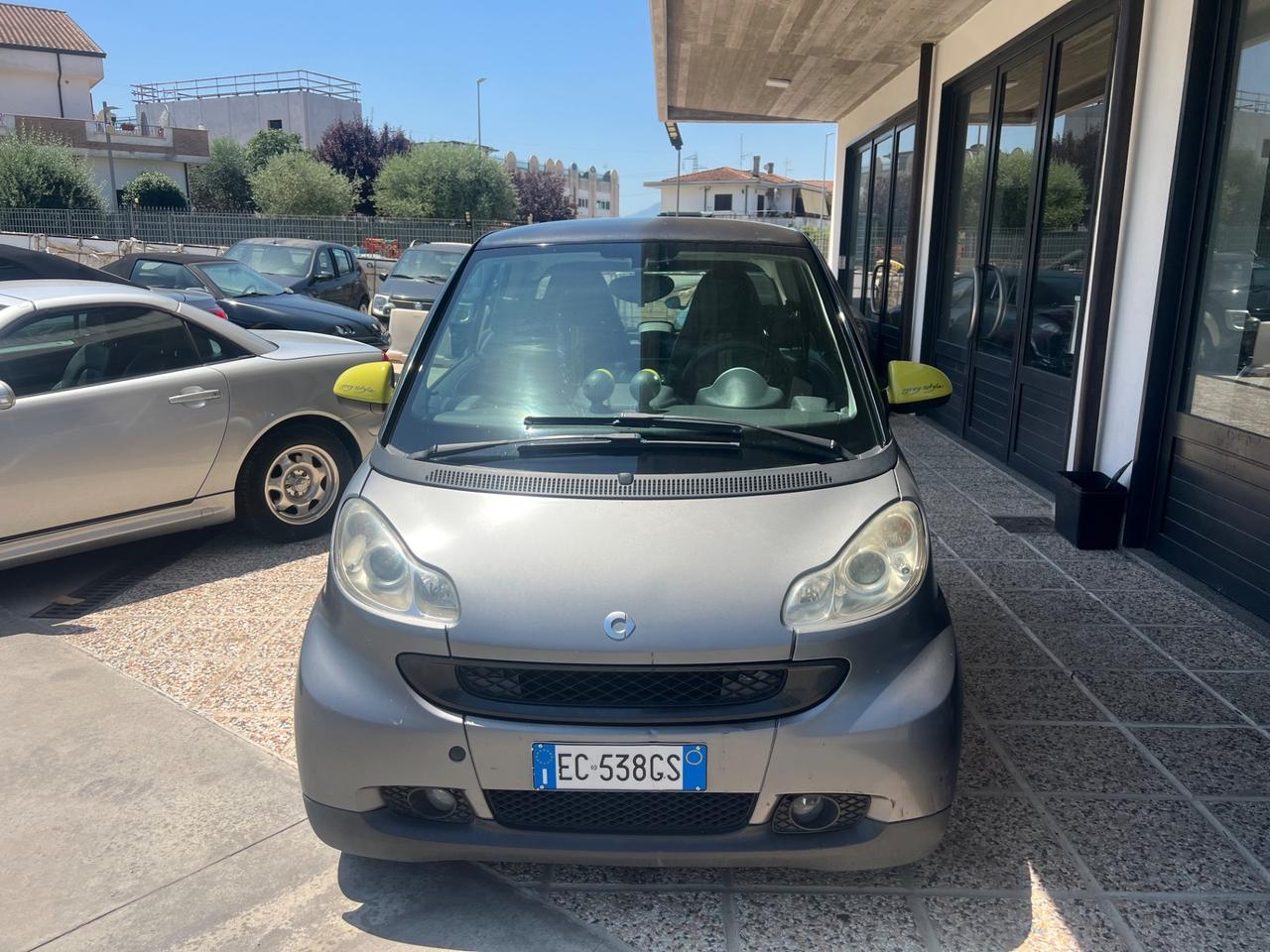 Smart ForTwo 1000 52 kW coupé limited two MHD
