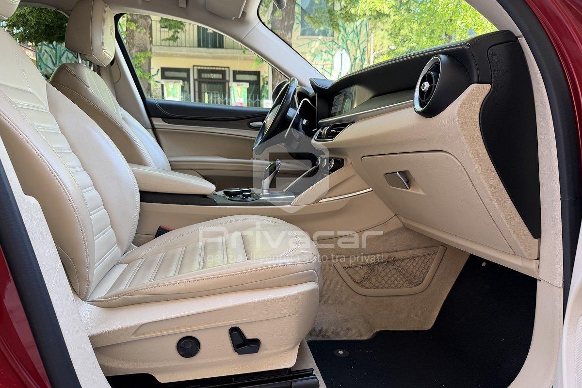 ALFA ROMEO Stelvio 2.2 Turbodiesel 210 CV AT8 Q4 Business