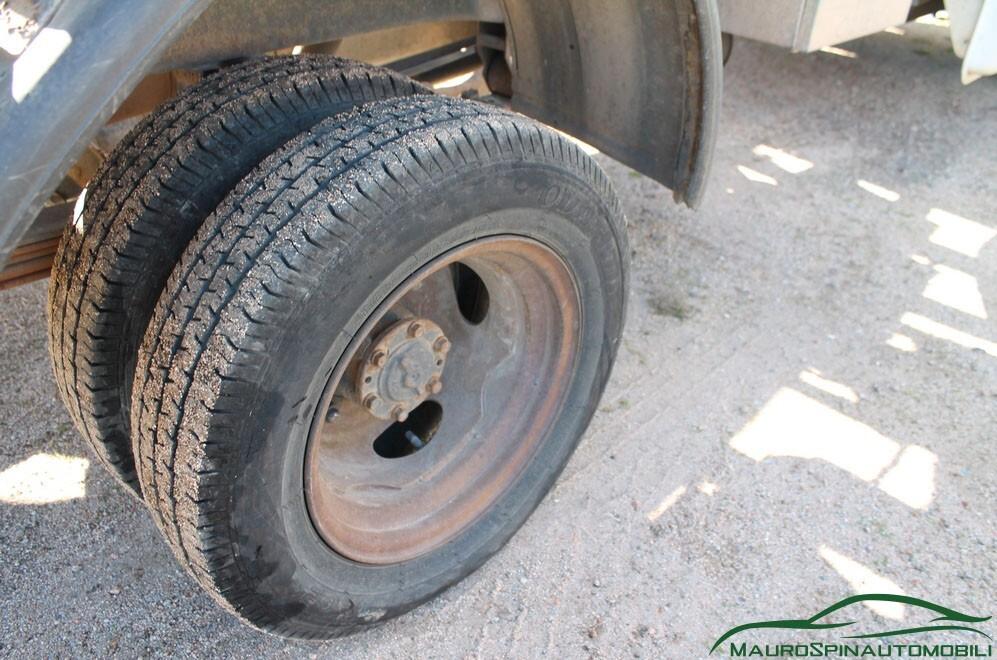 FURGONE RIBALTABILE HYUNDAI H-1 2.5 TDI