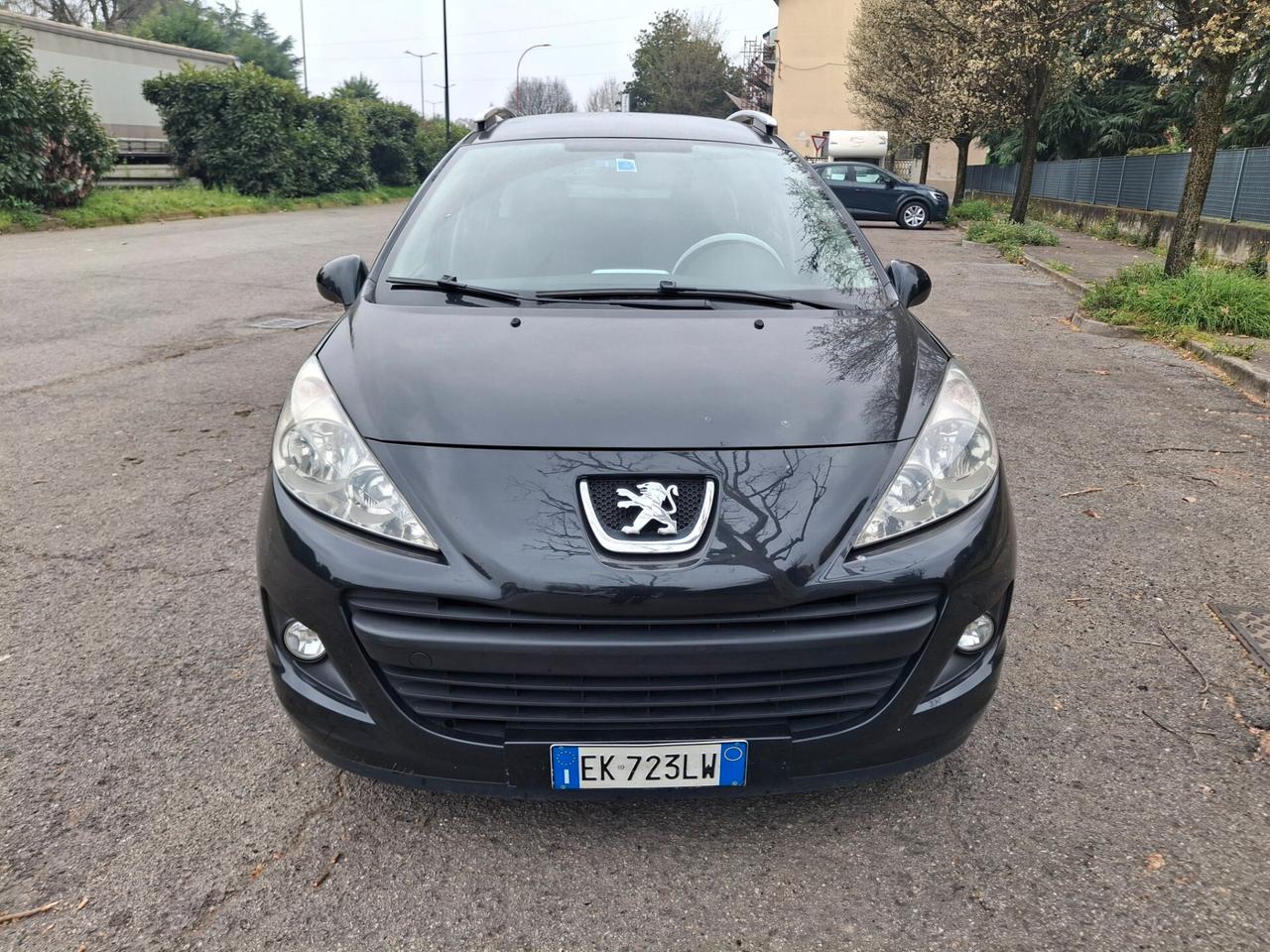 Peugeot 207 1.4 VTi 95CV SW Ciel Allure benzina