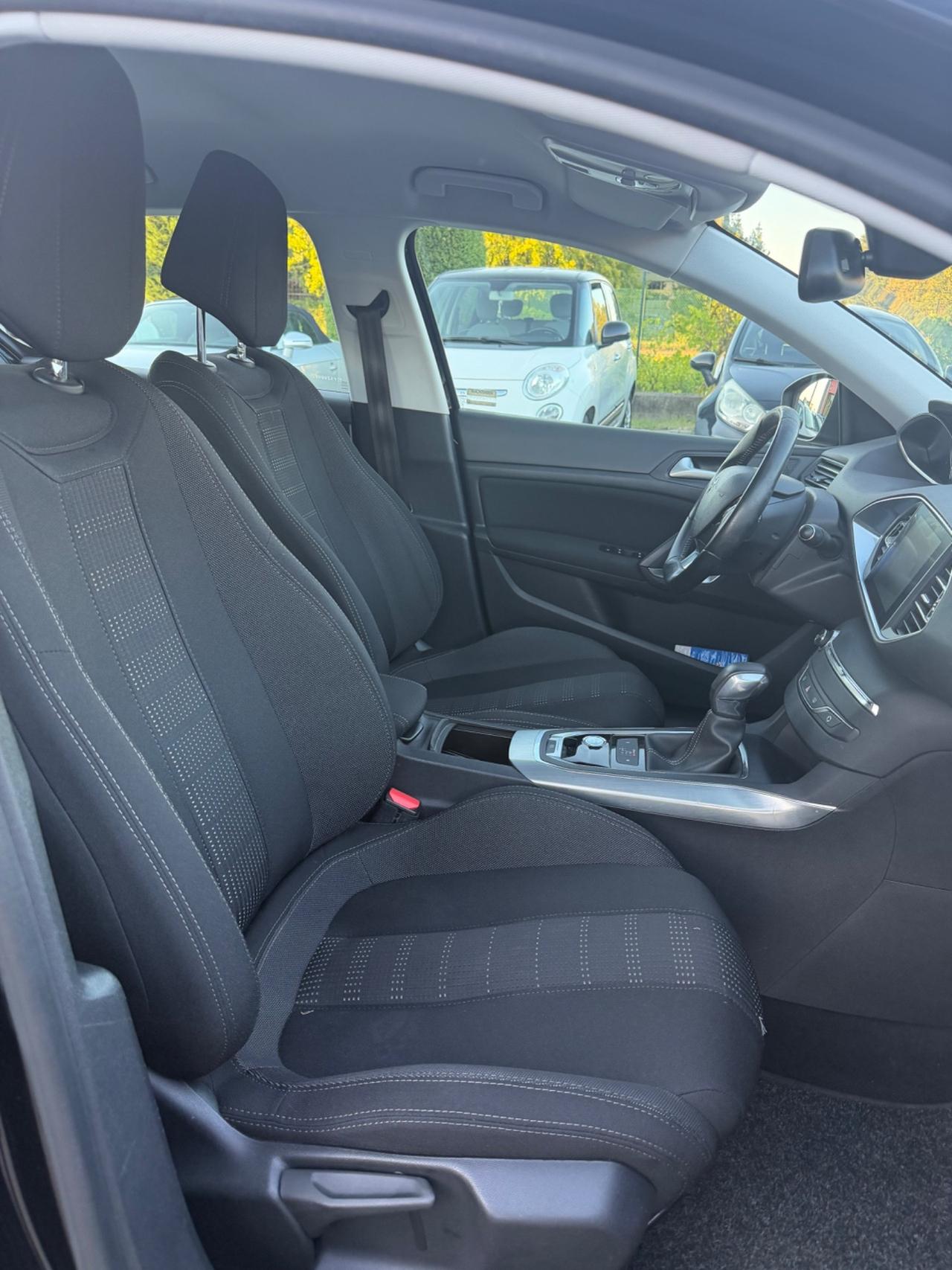 Peugeot 308 BlueHDi 120 S&S EAT6 GT Line