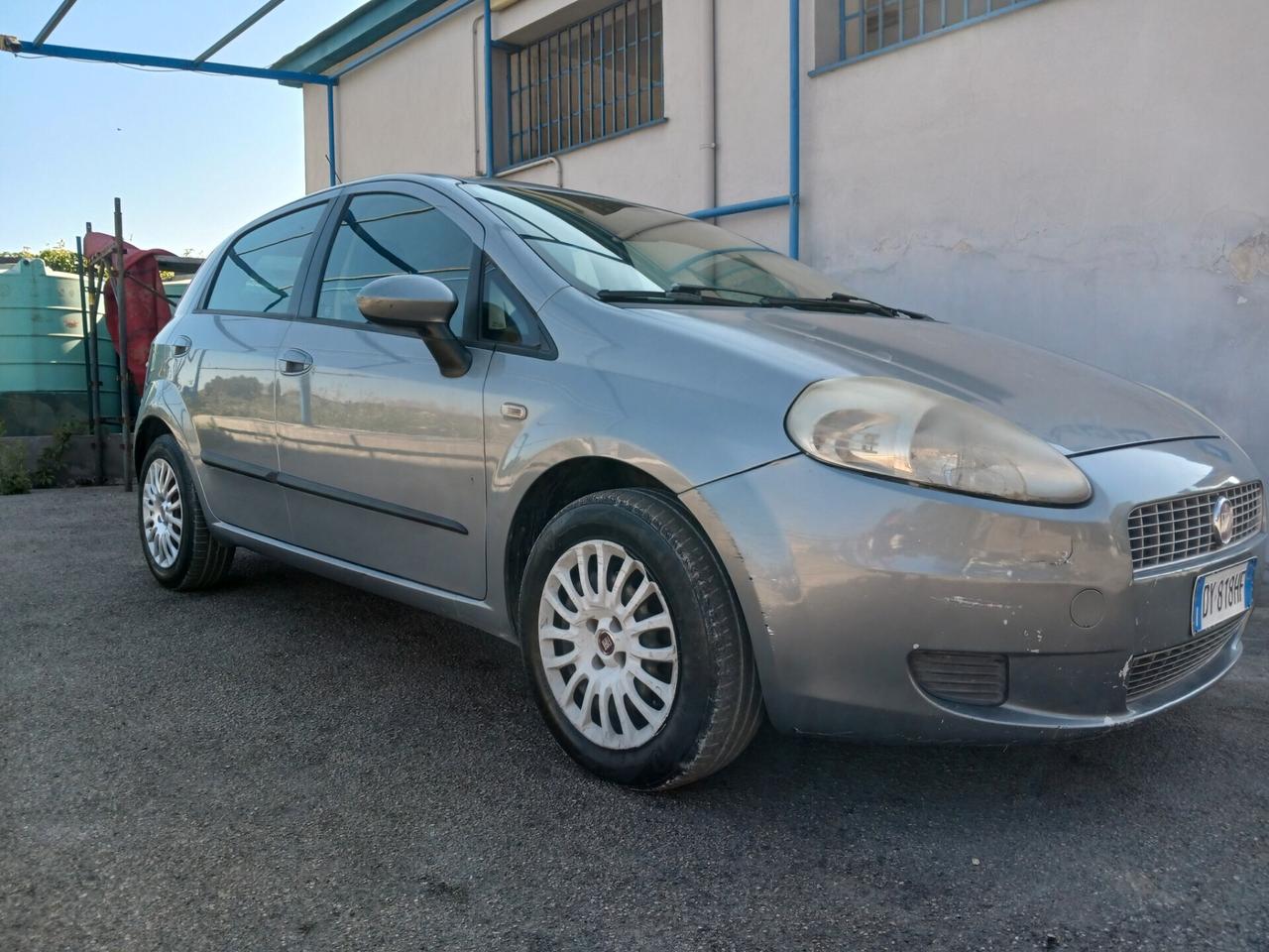 Fiat Grande Punto Grande Punto 1.3MJT 90 5p. Dynam. 4pt
