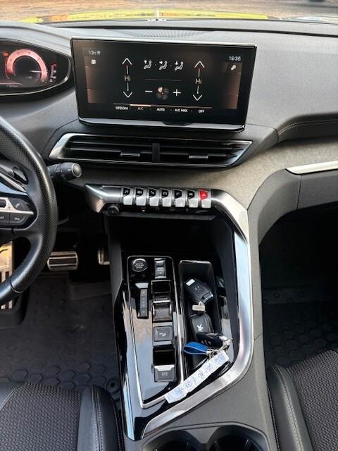 Peugeot 3008 BlueHDi 130 S&S EAT8 GT