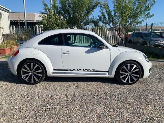 VOLKSWAGEN Maggiolino 2.0 TSI DSG Sport