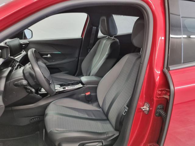 PEUGEOT 2008 motore elettrico 136 CV Allure