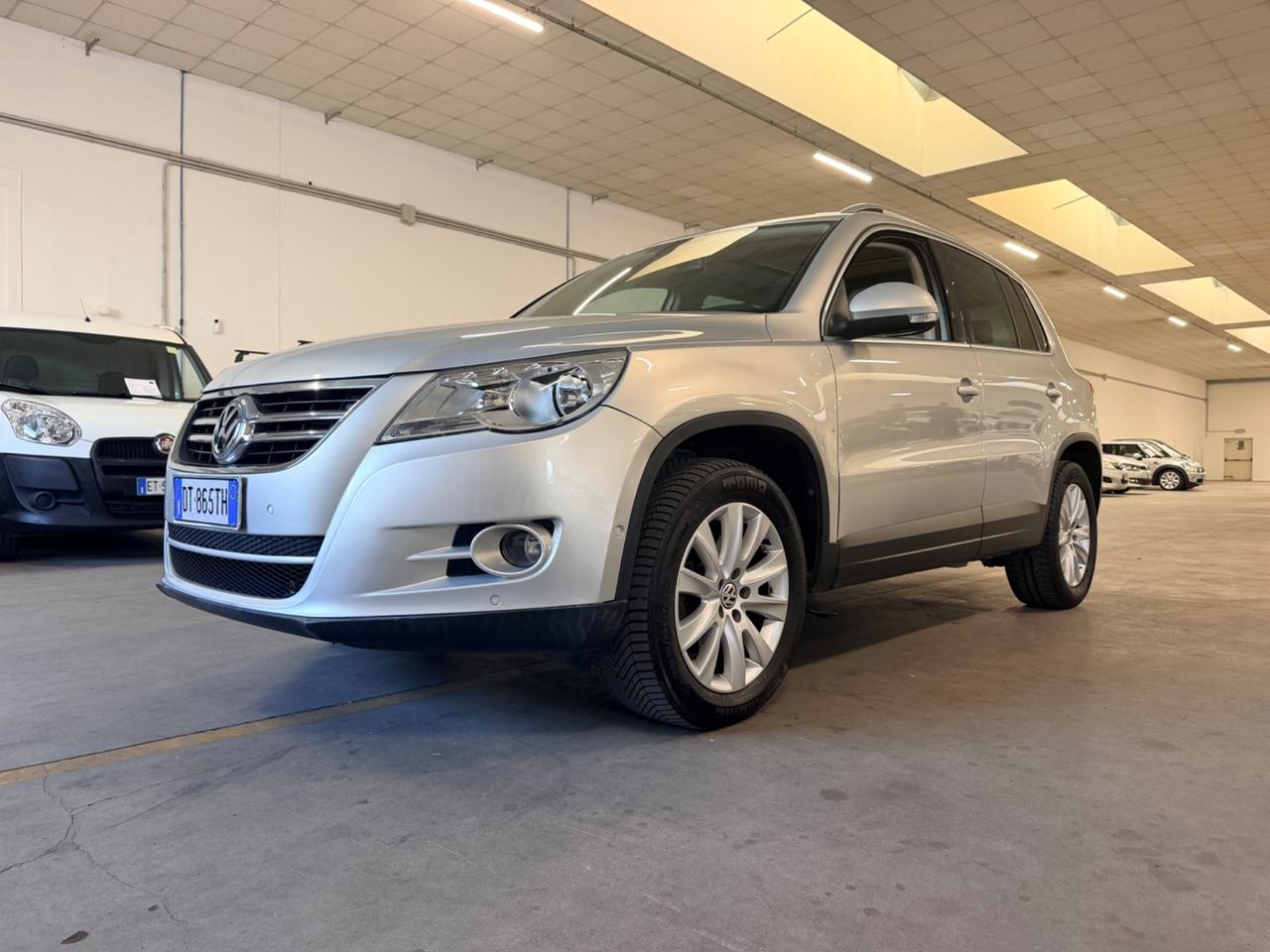Volkswagen Tiguan 2.0 TDI DPF 4MOTION tiptronic Sport & Style