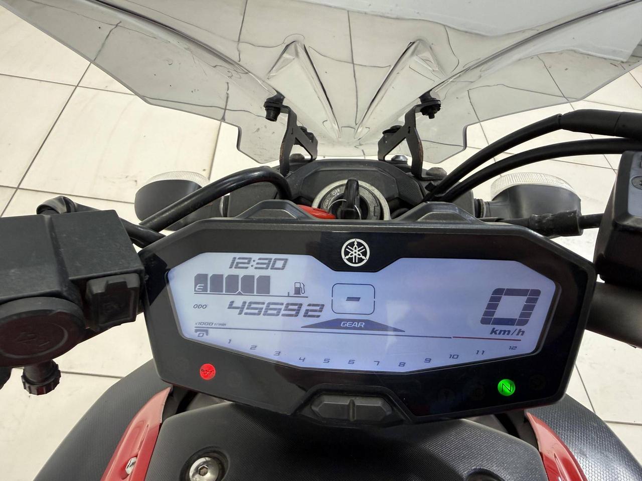 YAMAHA MT-07 690