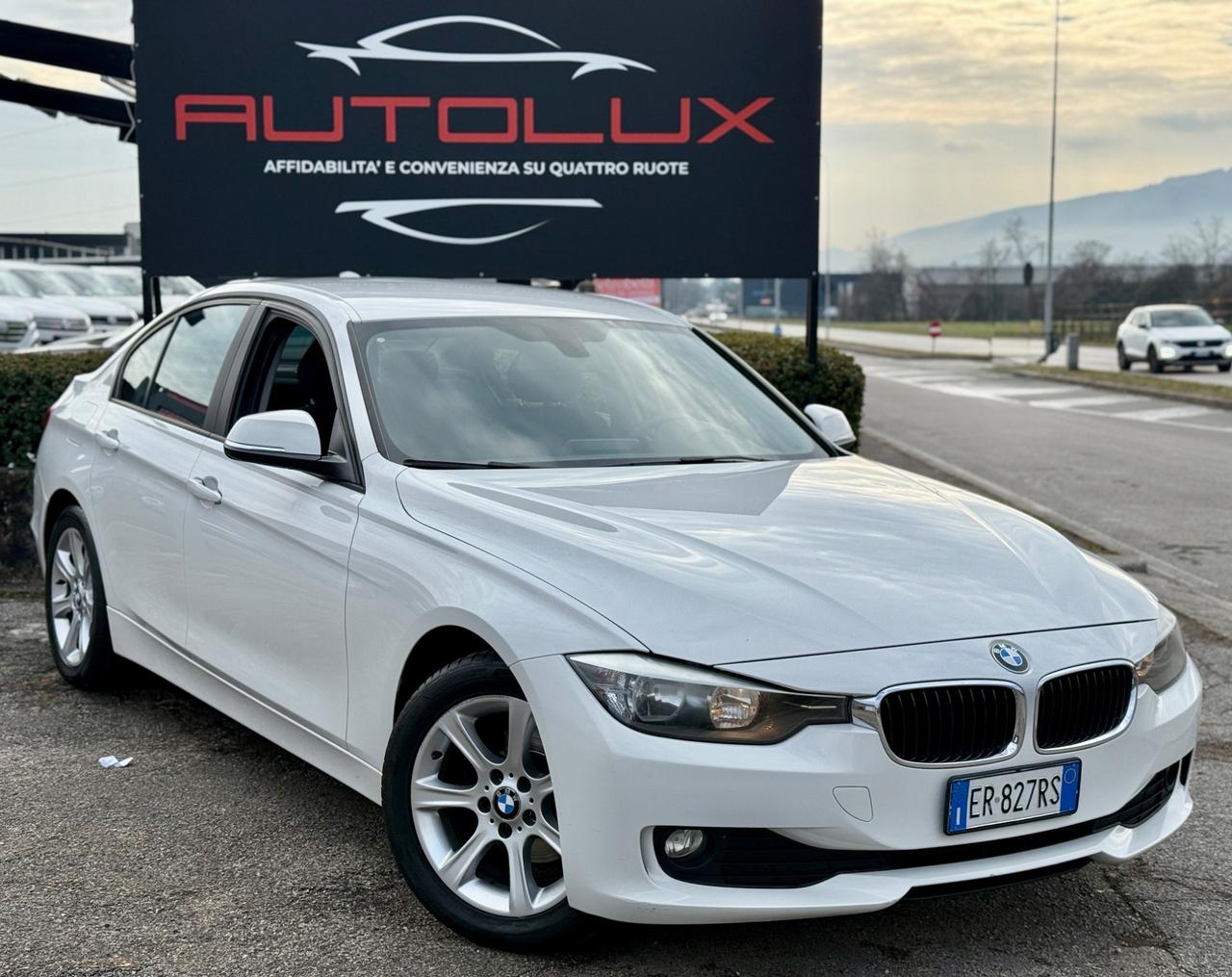 Bmw 318d AUTOM. F30 BERLINA NEOPATENTATI