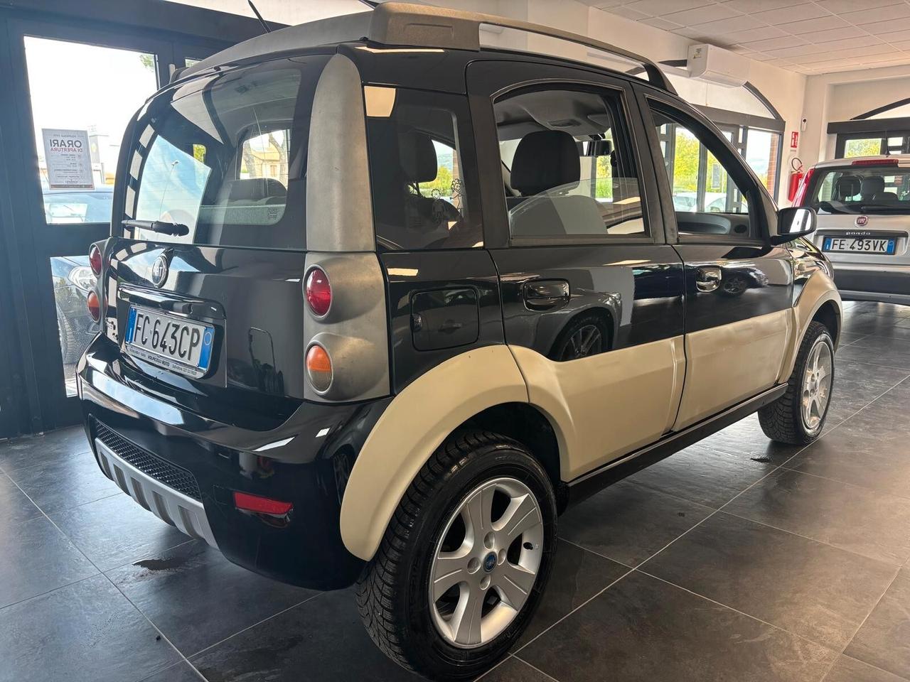 FIAT PANDA ANNO 2006 DS 1.3 ATRAZIONE 4X4 KM 200 MILA