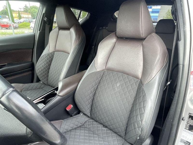 Toyota C-HR C-HR 1.8 Hybrid E-CVT Lounge