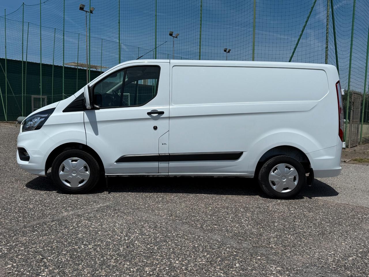 Ford Transit Custom 300 VAN L1 H1 2.0 TDCI 130CV