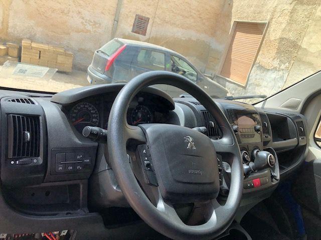 PEUGEOT Boxer 330 2.2 BlueHDi 140 S&S PC-TN Furgone