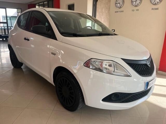 Lancia Ypsilon 1.2 69 CV 5 porte S&S Elefantino Blu