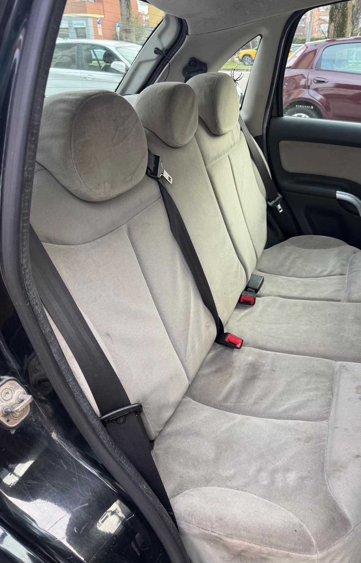 Citroen C3 1.4 HDi 90 cv Exclusive