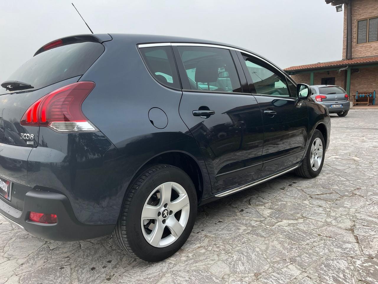 Peugeot 3008 1.6 e-HDi 115CV ETG6 Stop&Start Business