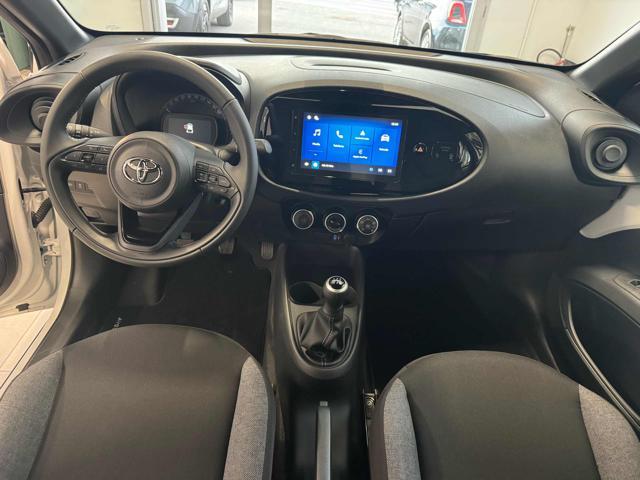 TOYOTA Aygo X 1.0 VVT-i 72 CV 5 porte Active Km0