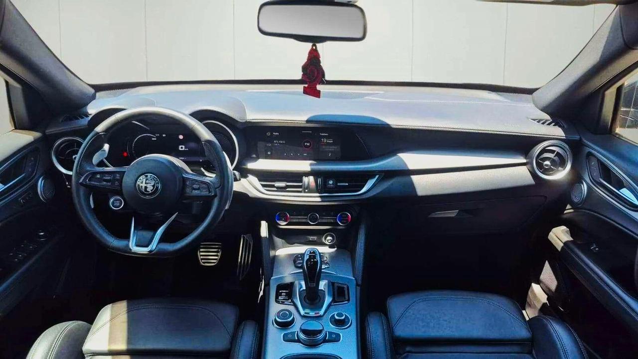 Alfa Romeo Stelvio 2.2 Turbodiesel 210 CV AT8 Q4 Tributo Italiano
