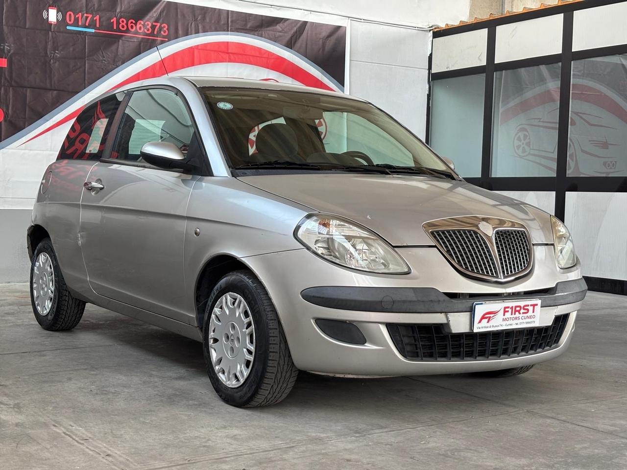 Lancia Ypsilon 1.3 Multijet 16V Platino