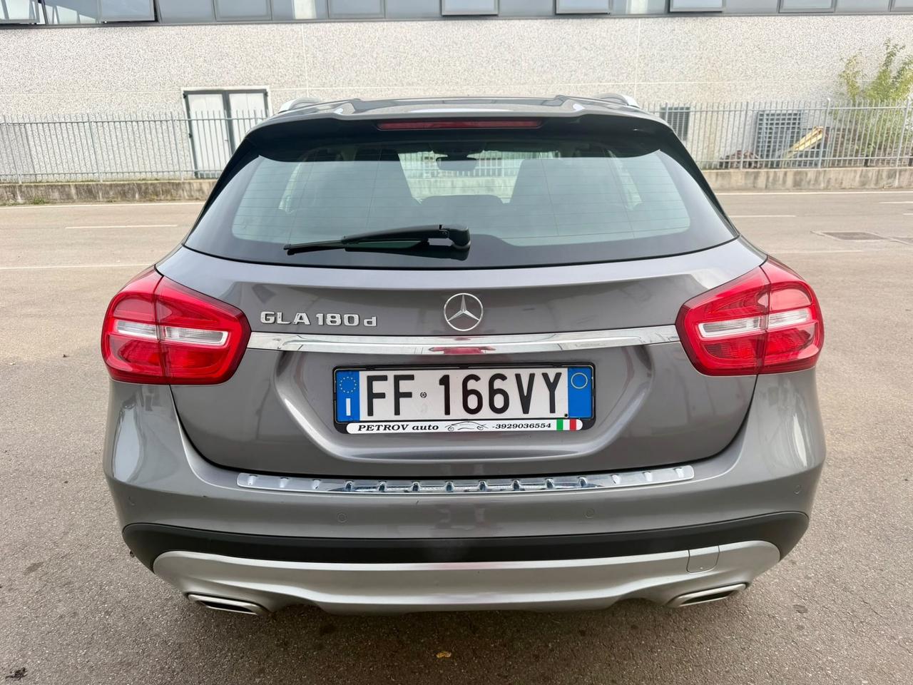 Mercedes GLA180d 197.000km 2016 euro6 neopatentati