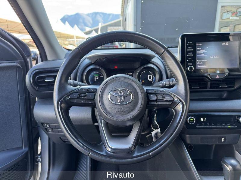 Toyota Yaris Hybrid Trend MY22