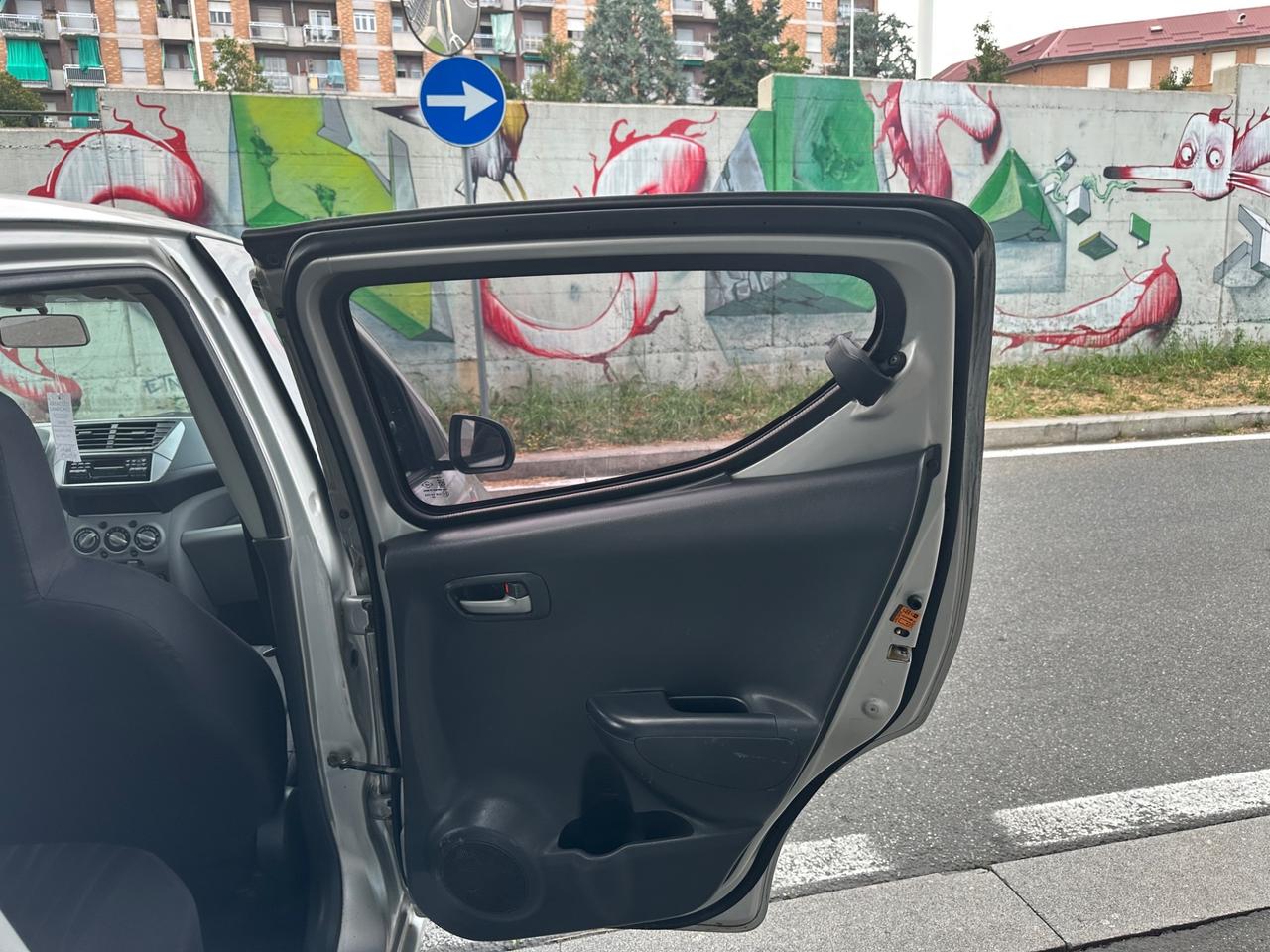 Nissan Pixo 1.0 5 porte GPL fino al 2030