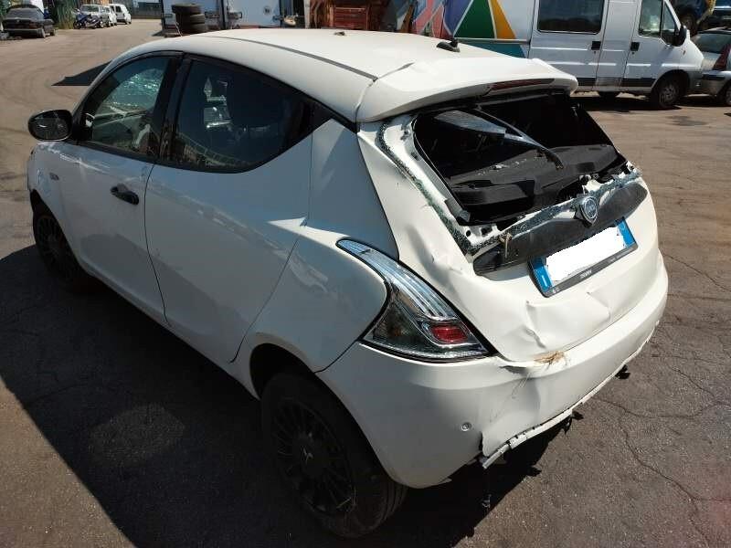 Lancia Ypsilon 1.2 69 CV 5 porte S&S Platinum