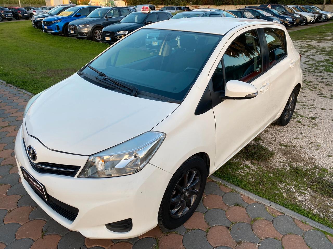 TOYOTA - Yaris - 1.0 5 porte Active GPL - NEOPATENTATI - FINANZIABILE
