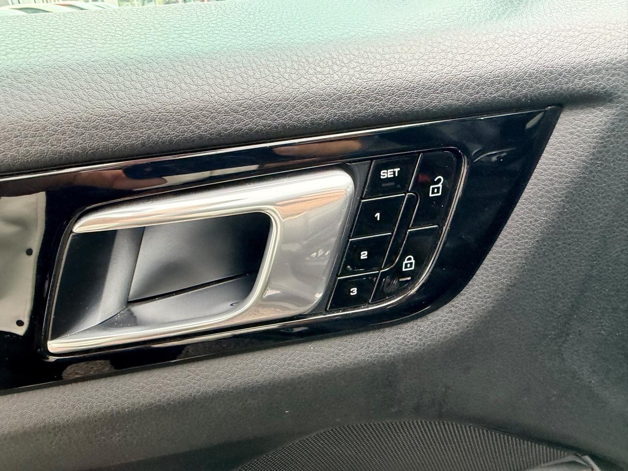 Porsche Cayenne Coupé 3.0 V6