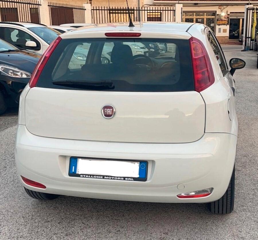 Fiat Punto 1.3 MJT 95 CV Street 2018