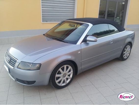 AUDI A4 A4 Cabriolet 2.5 V6 TDI