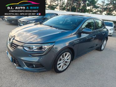 Renault Megane 1.5 Blue dCi 115cv EDC Intens