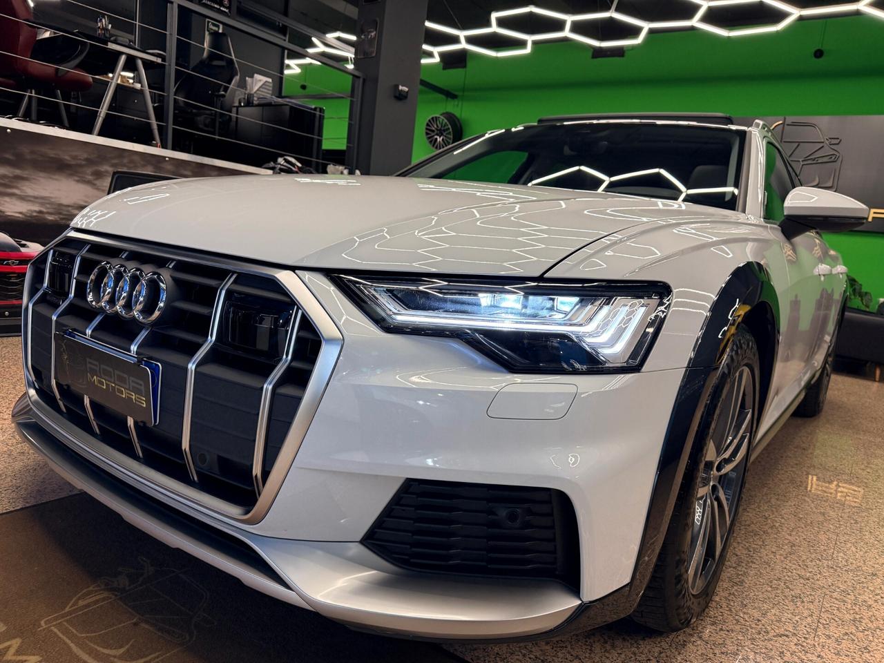 Audi A6 allroad 45 TDI 3.0 quattro S tronic Business Advanced