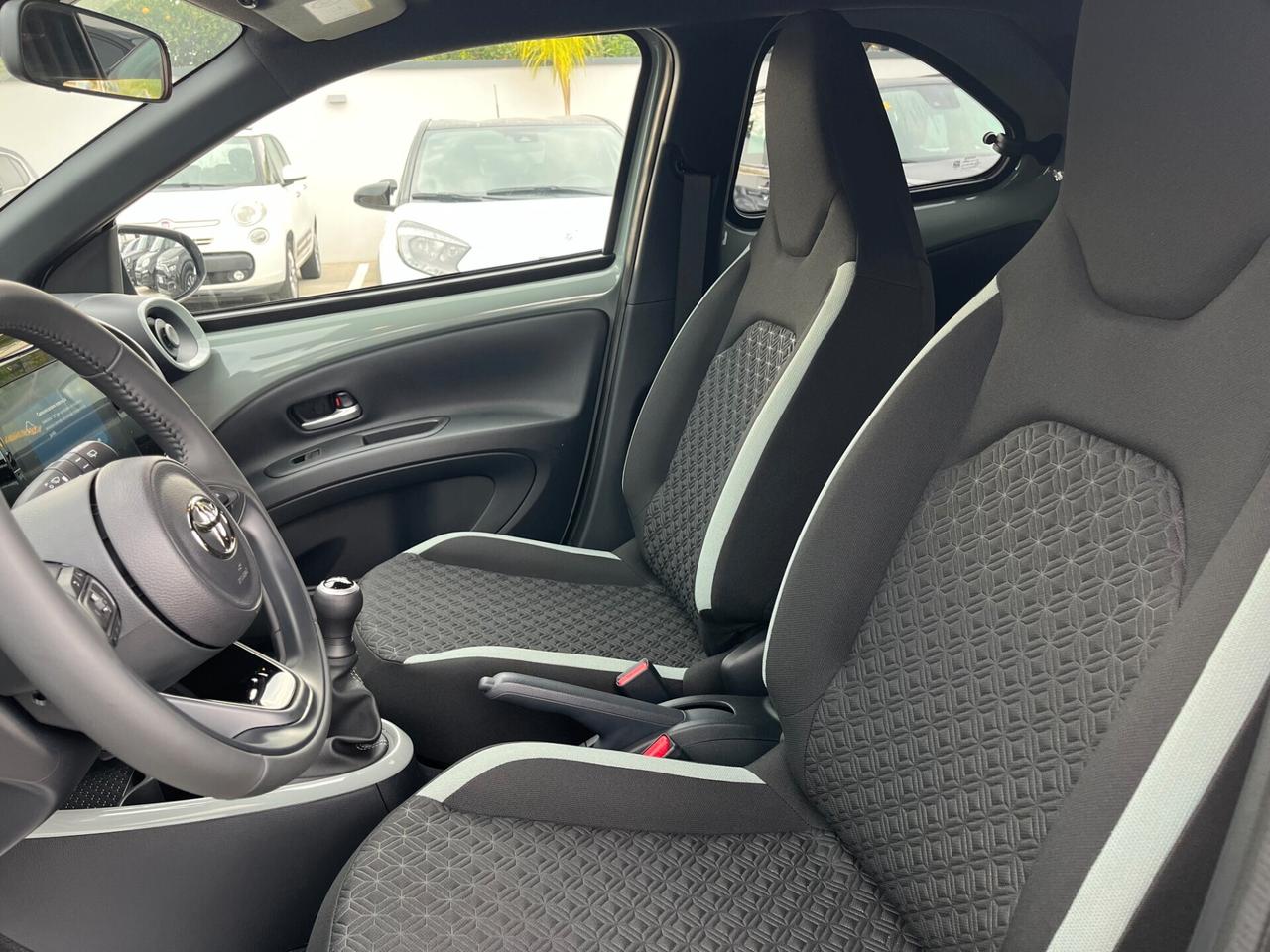 Toyota Aygo X 1.0 VVT-i 72 CV 5 porte Trend Km0