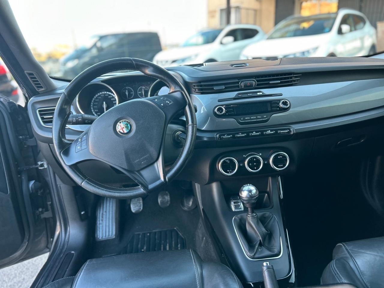 Alfa Romeo Giulietta 1.6 JTDm-2 105 CV Exclusive