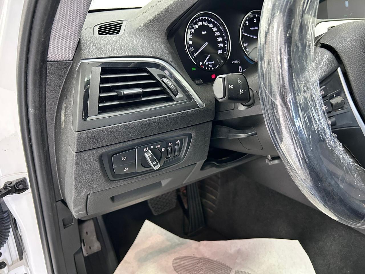 Bmw 118 118d 5p. Sport-LED-NAVI-GARANTITA-2019