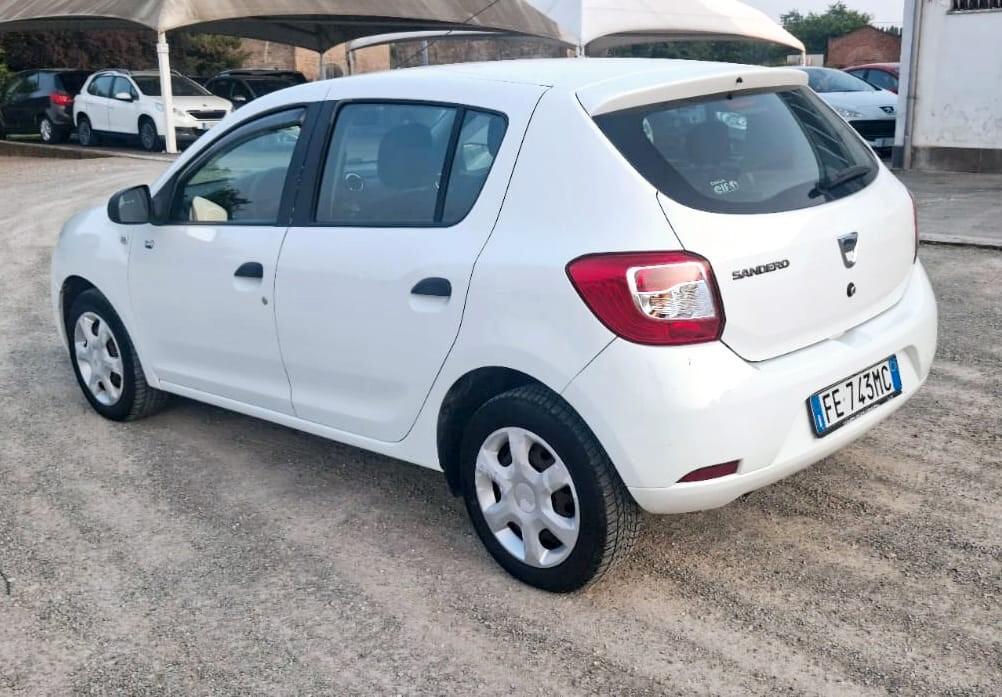 Dacia Sandero 0.9 TCe 12V T-GPL 90 Start&Stop SS Lauréate Family