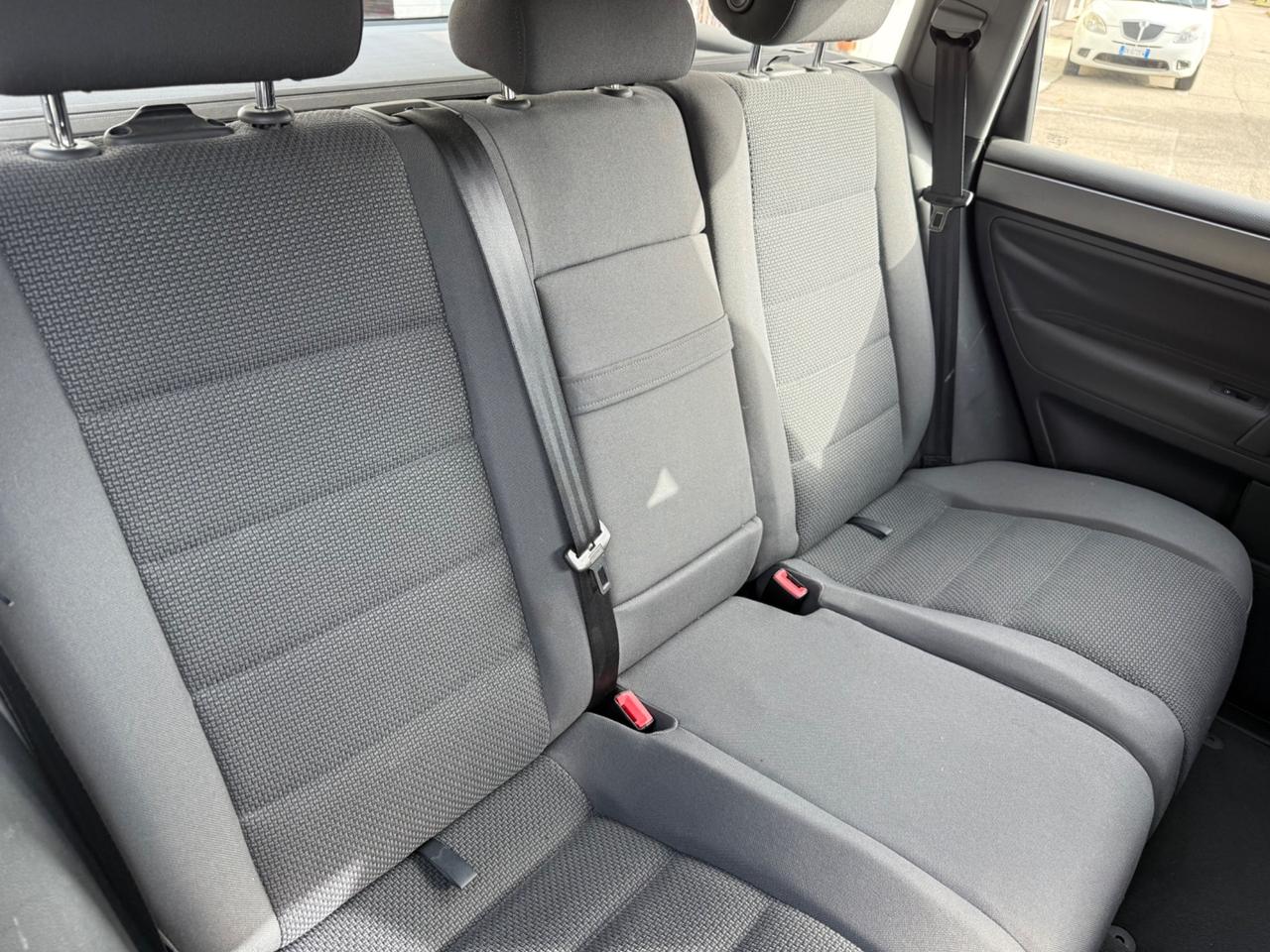 Volkswagen Touareg 2.5 tdi 4x4