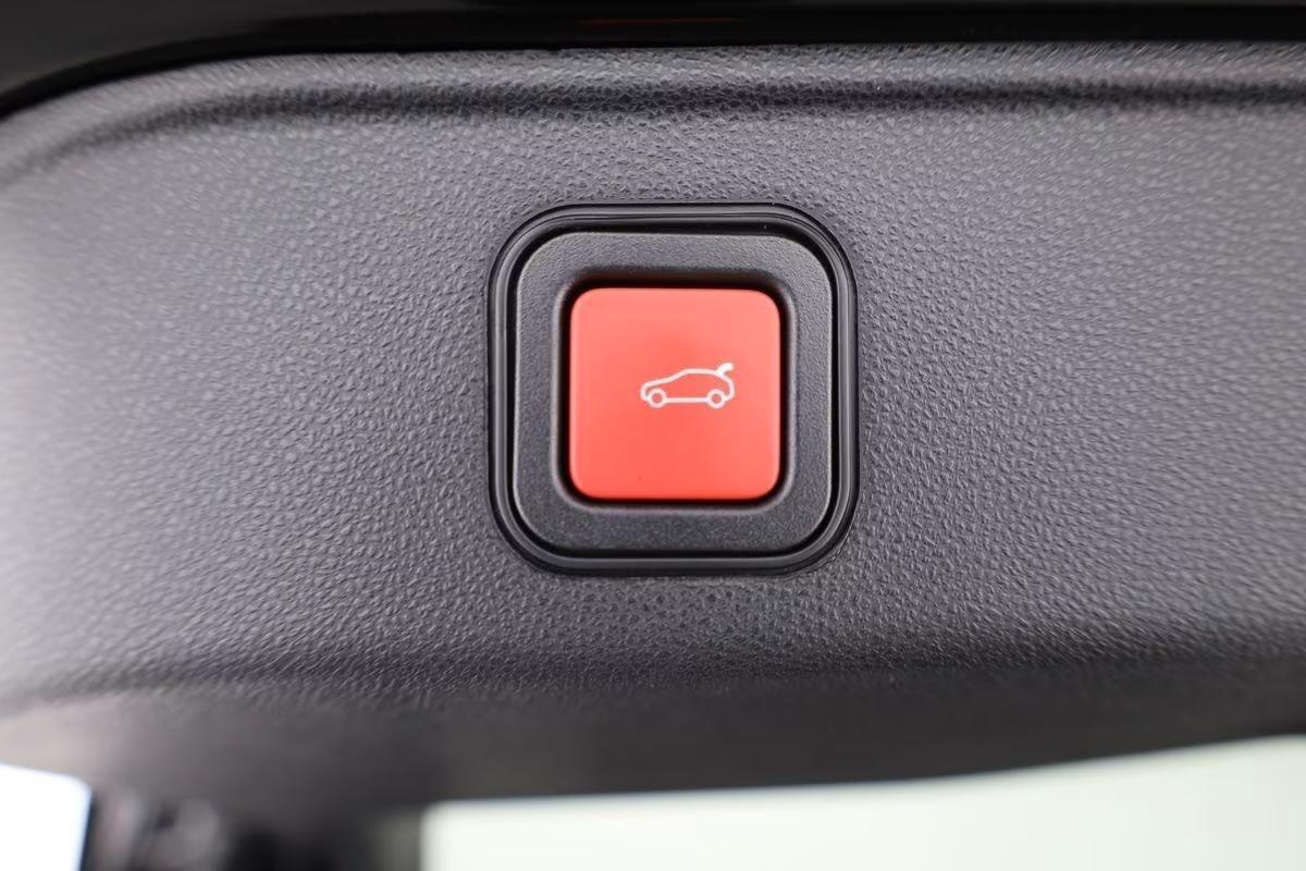 Alfa Romeo Junior 1.2 145 CV Hybrid eDCT6 Speciale