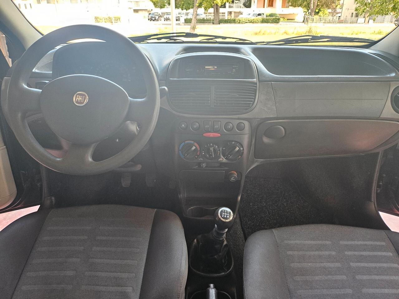 Fiat Punto Classic 1.2 5 porte Natural Power Active