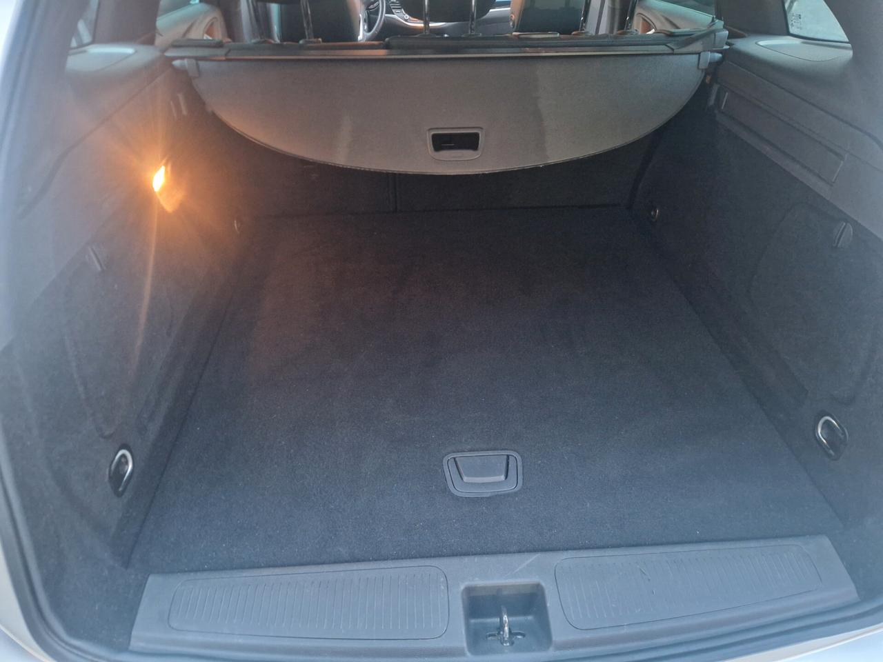 Opel Astra 1.4 Turbo 110cv Innovation 59 mila km Opel Astra 1.4 Turbo 110cv Innovation 59 mila km Metano