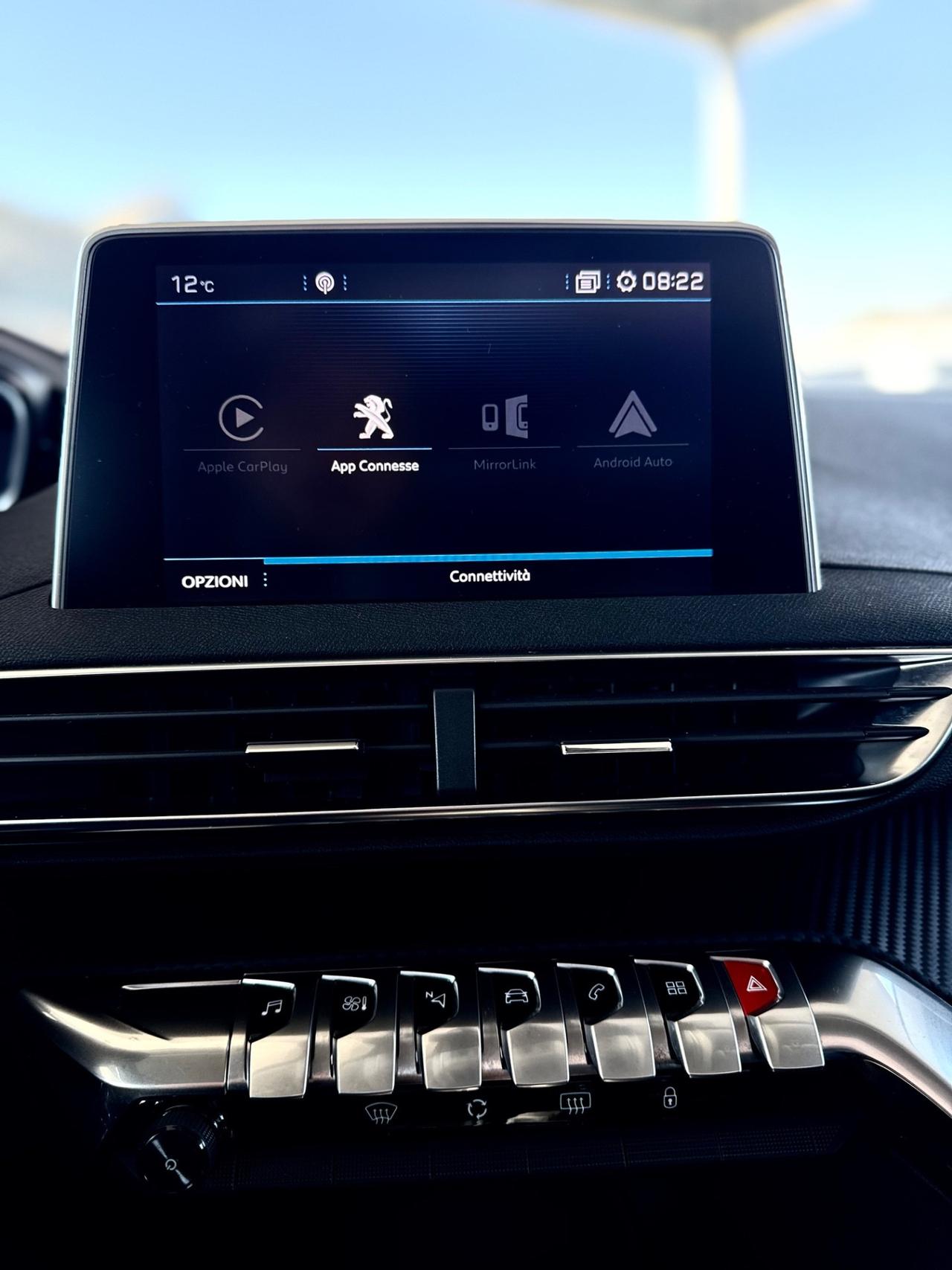 PEUGEOT 5008DIESEL 7 POSTI*TETTO*CERCHI18*NAVI*TAGLPEUGEOT