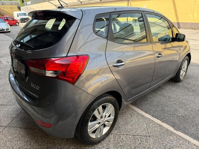 Hyundai iX20 1.4 90 CV ""SOLO 20.000 KM"" XPossible
