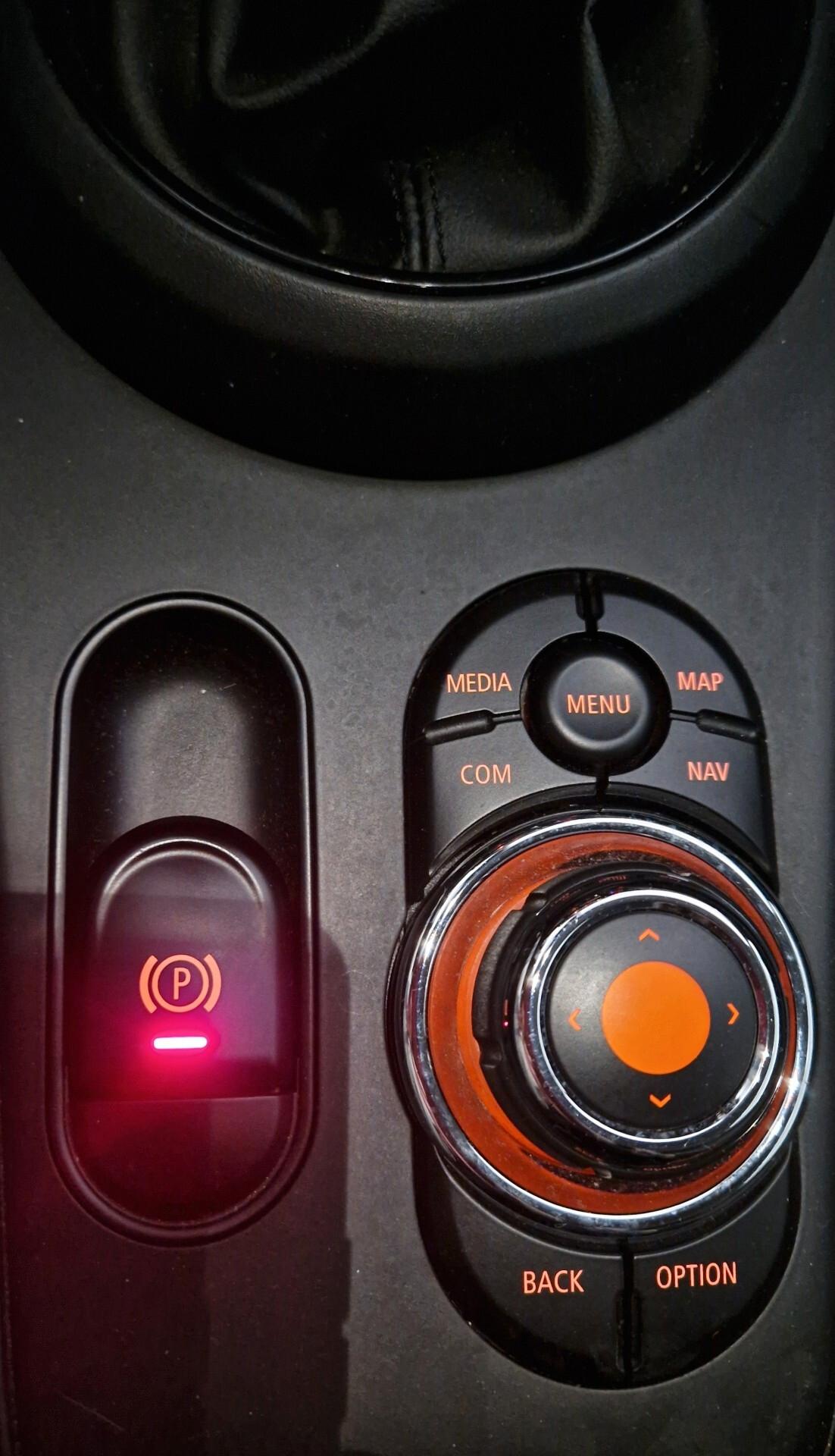 Mini Cooper Countryman 1.5 SE Business 4x4 Automatica