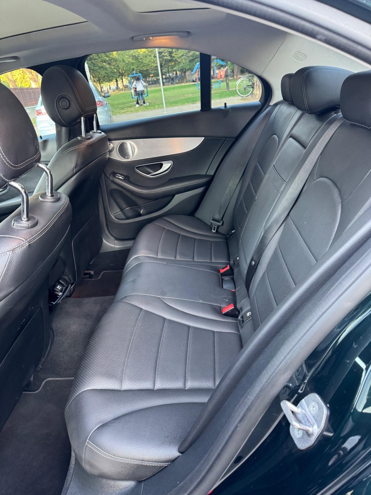 Mercedes-benz C 220 d Auto Coupé Premium